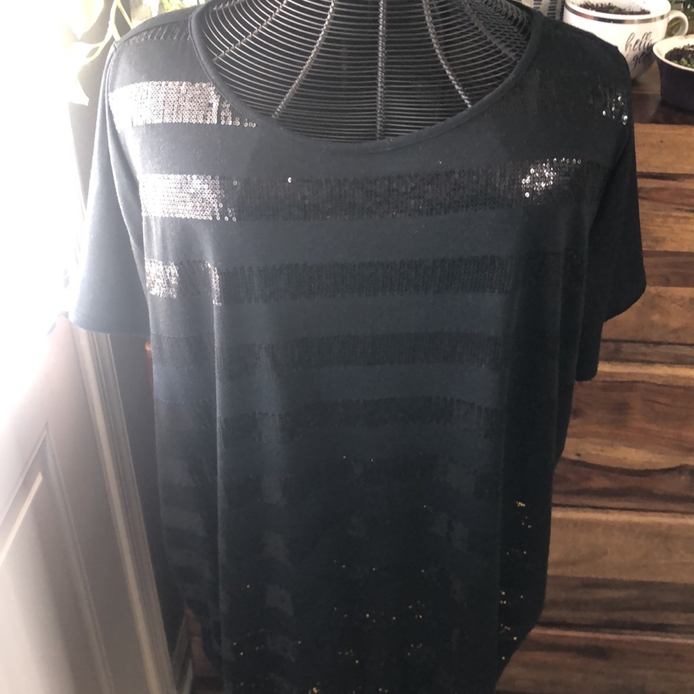 EUC 🔮Lane Bryant Sequins stripes shirt